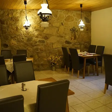 ゲストハウス Am Kurzentrum バート・ズダーオーデ